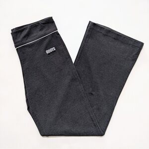 Roots Active Yoga Flare Grey Pants, women’s small